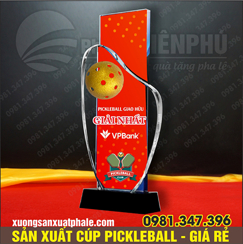 Cúp pickleball gắn bóng mini