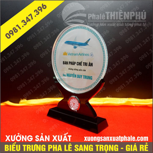 Biểu trưng pha lê Việt Nam Airlines